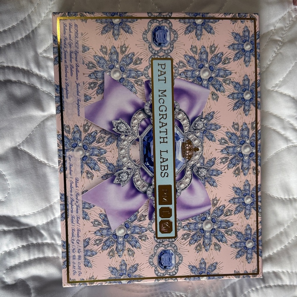 Pat McGrath Luxurious Purple and Blue Eyeshadow Palette